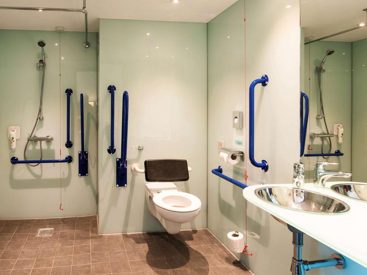 Ibis Styles Barnsley Hotel Exterior photo