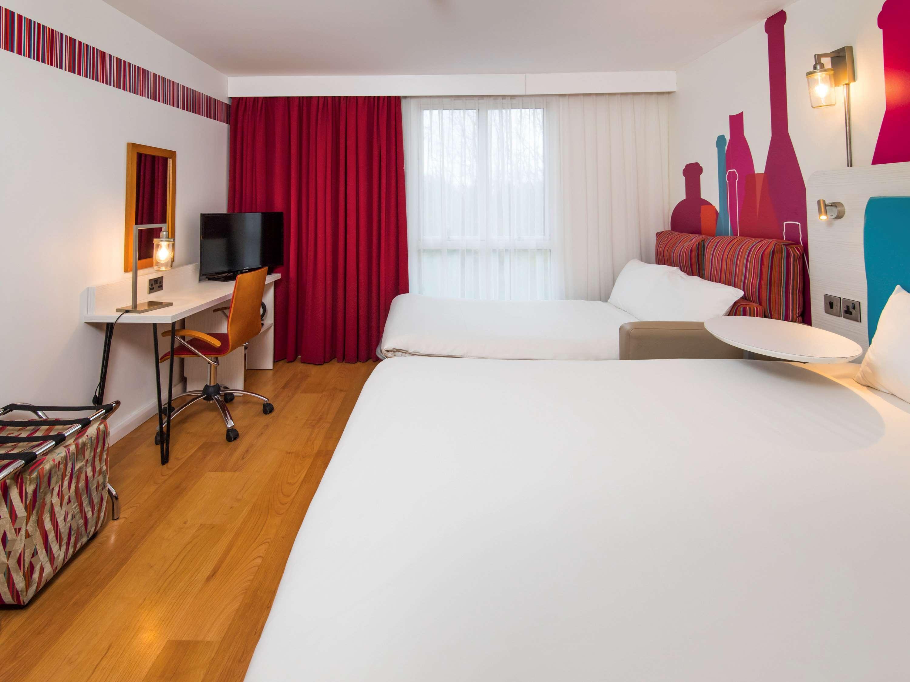 Ibis Styles Barnsley Hotel Exterior photo